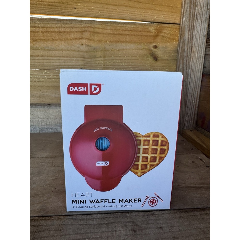 DASH Mini Waffle Maker Machine for‎ Individuals, Paninis, 4 Inch, Red Heart - Picture 5 of 14